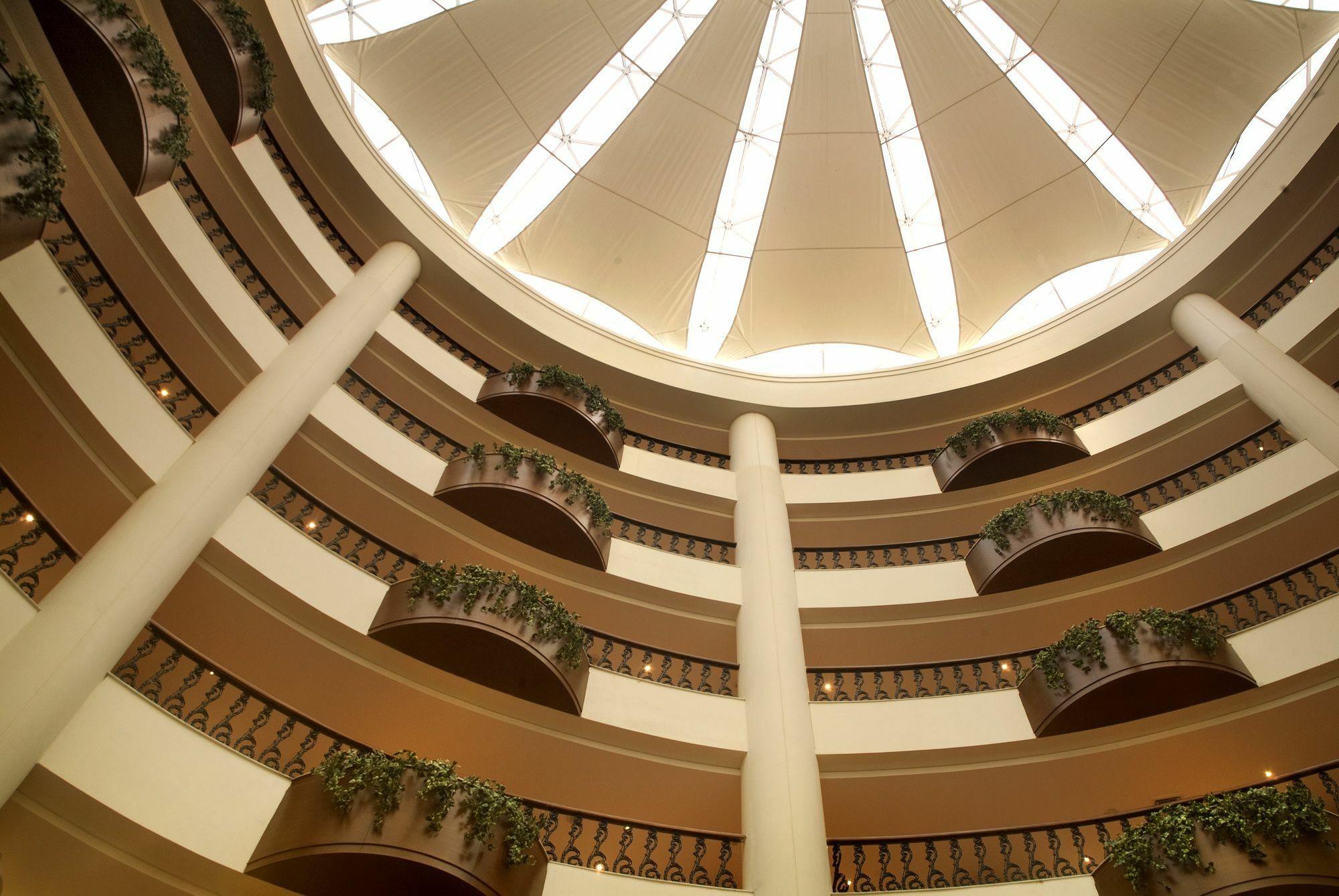 Savoy Suites Greater Noida Exteriér fotografie
